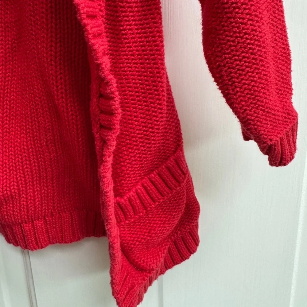Old Navy 2T Girls Vibrant Red Knit Warm Sweater with Pockets